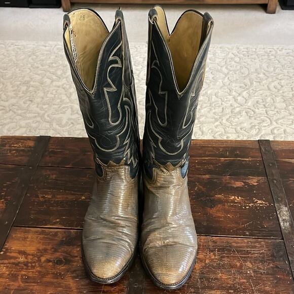 Men's Crown Boot Company Two-Tone Vintage Western Boot Fits Size 8 - Picture 5 of 7